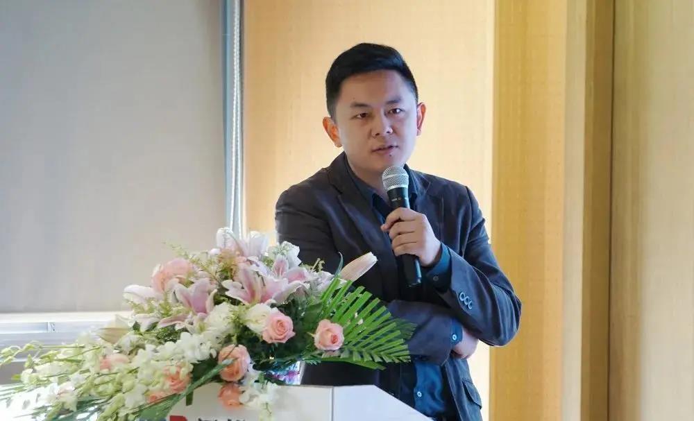 ΰ�¹���(victor1946)�ٷ���վ-Officials Website