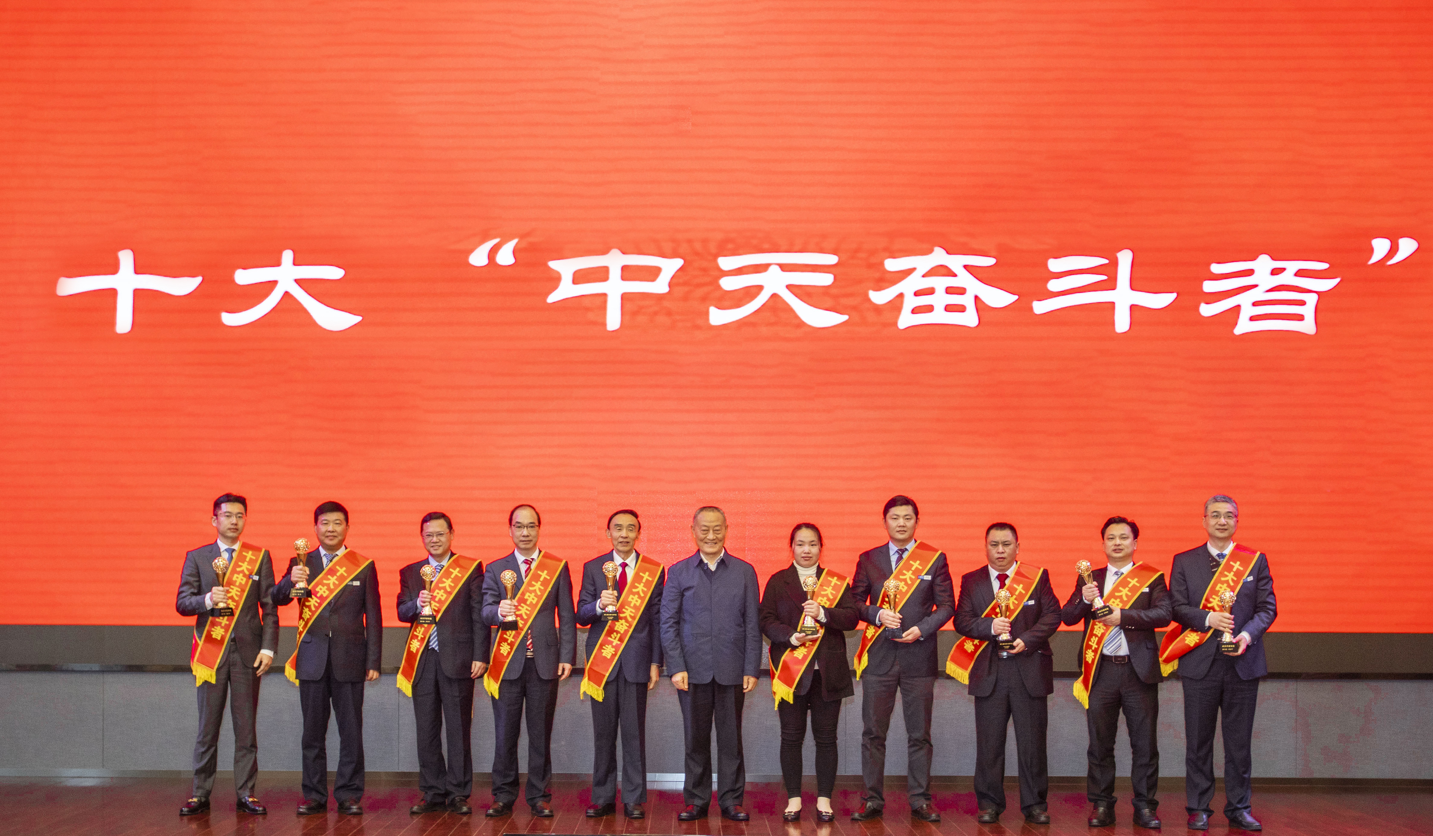 ΰ�¹���(victor1946)�ٷ���վ-Officials Website