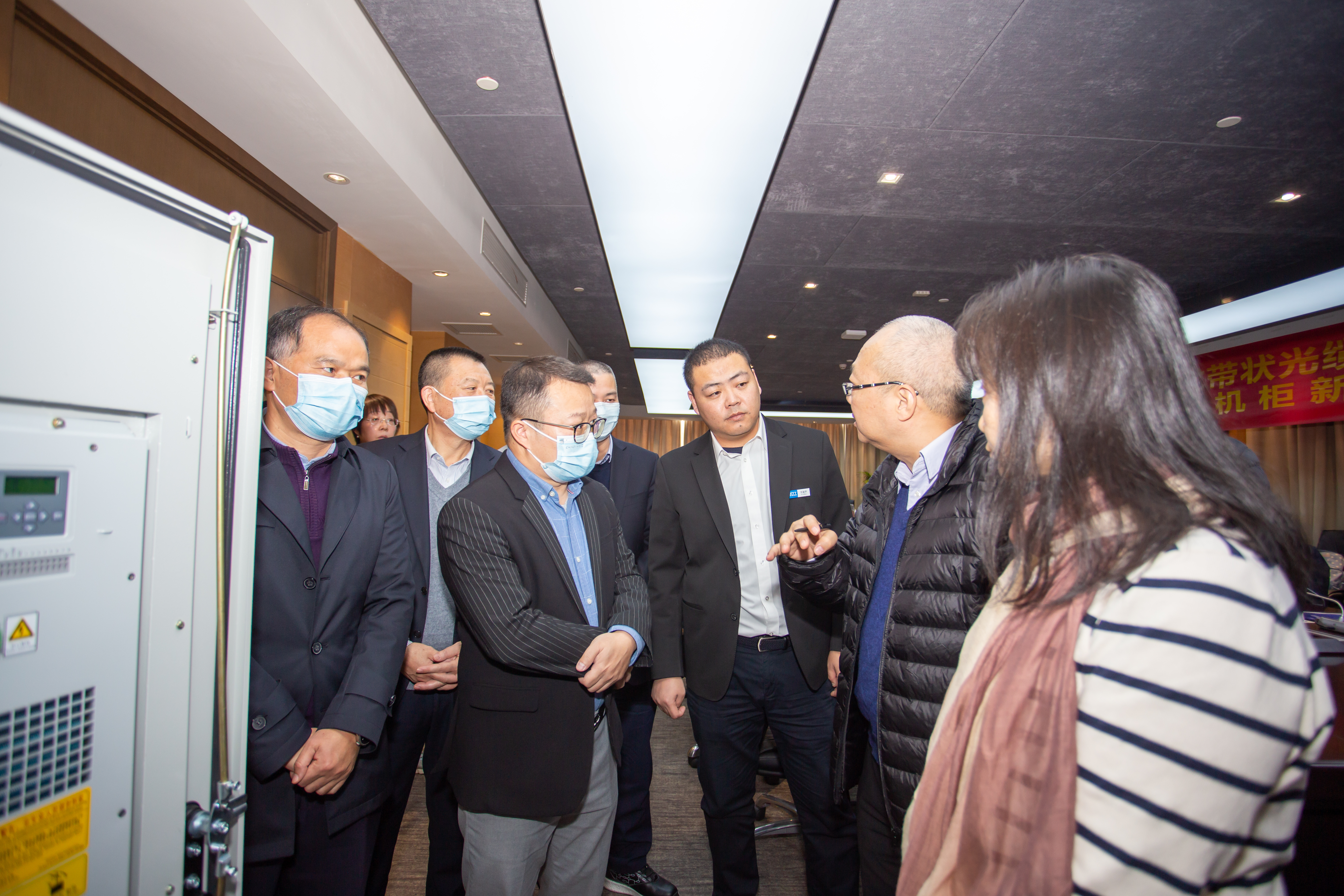 ΰ�¹���(victor1946)�ٷ���վ-Officials Website