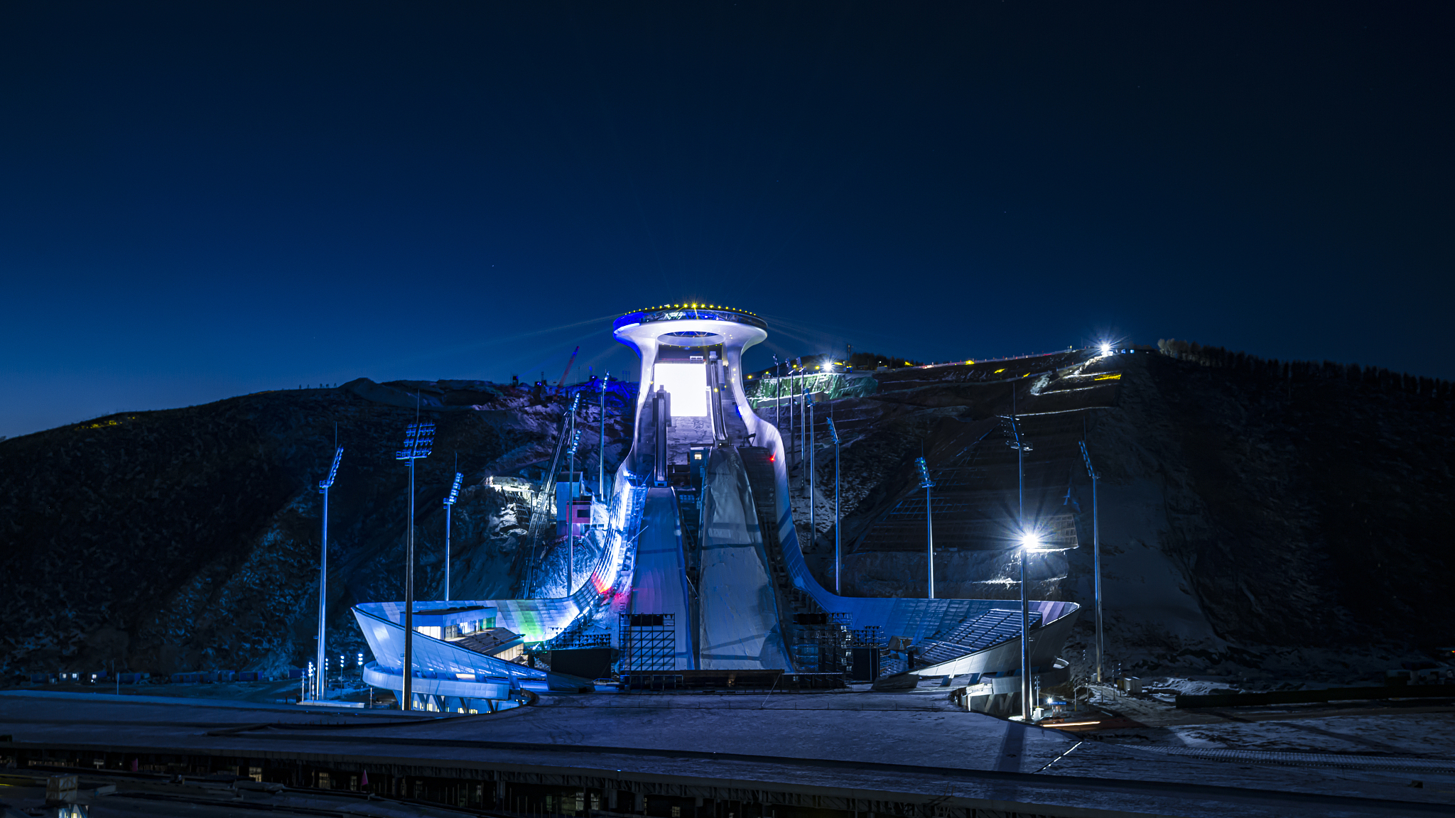 ΰ�¹���(victor1946)�ٷ���վ-Officials Website