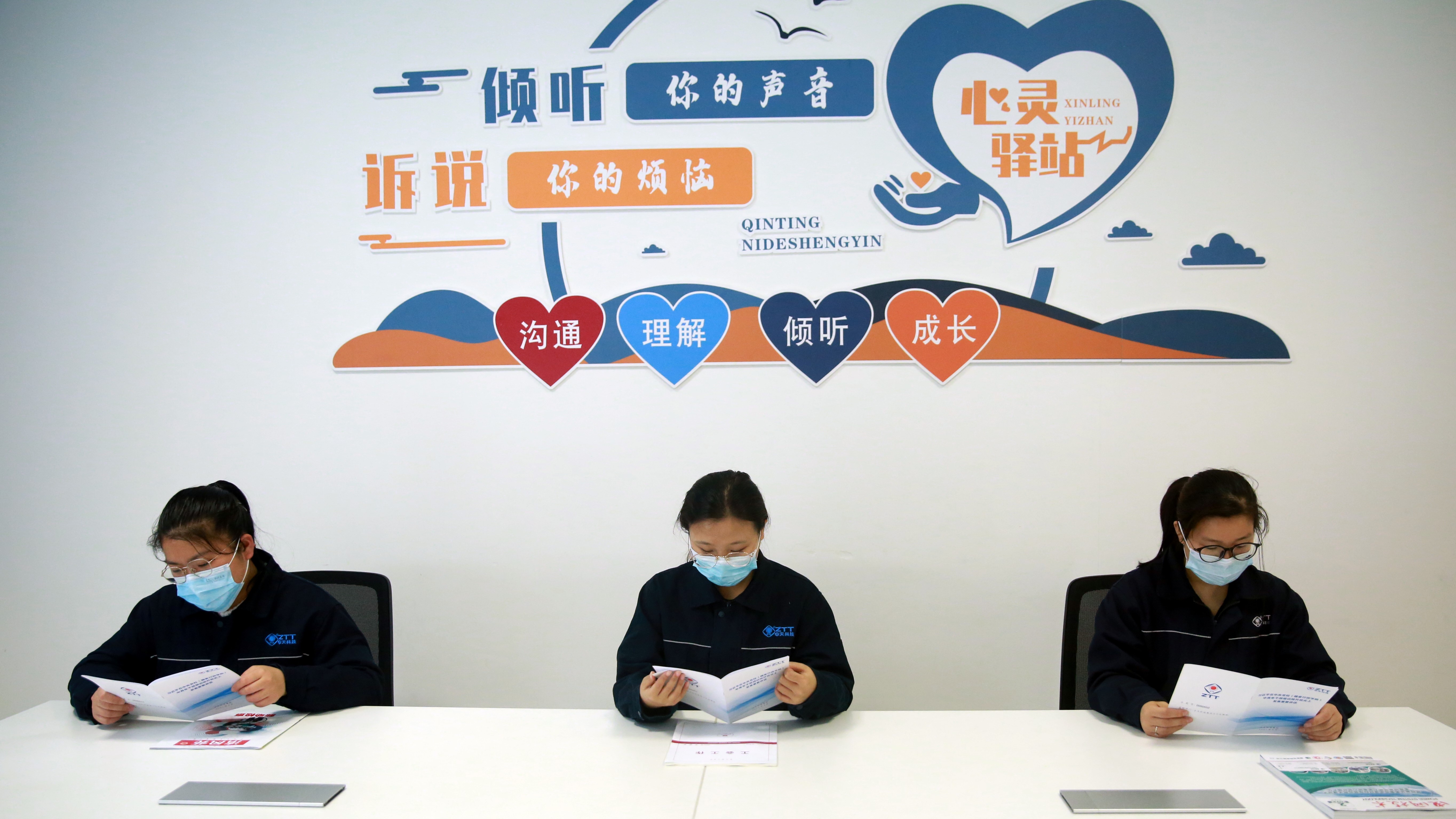 ΰ�¹���(victor1946)�ٷ���վ-Officials Website