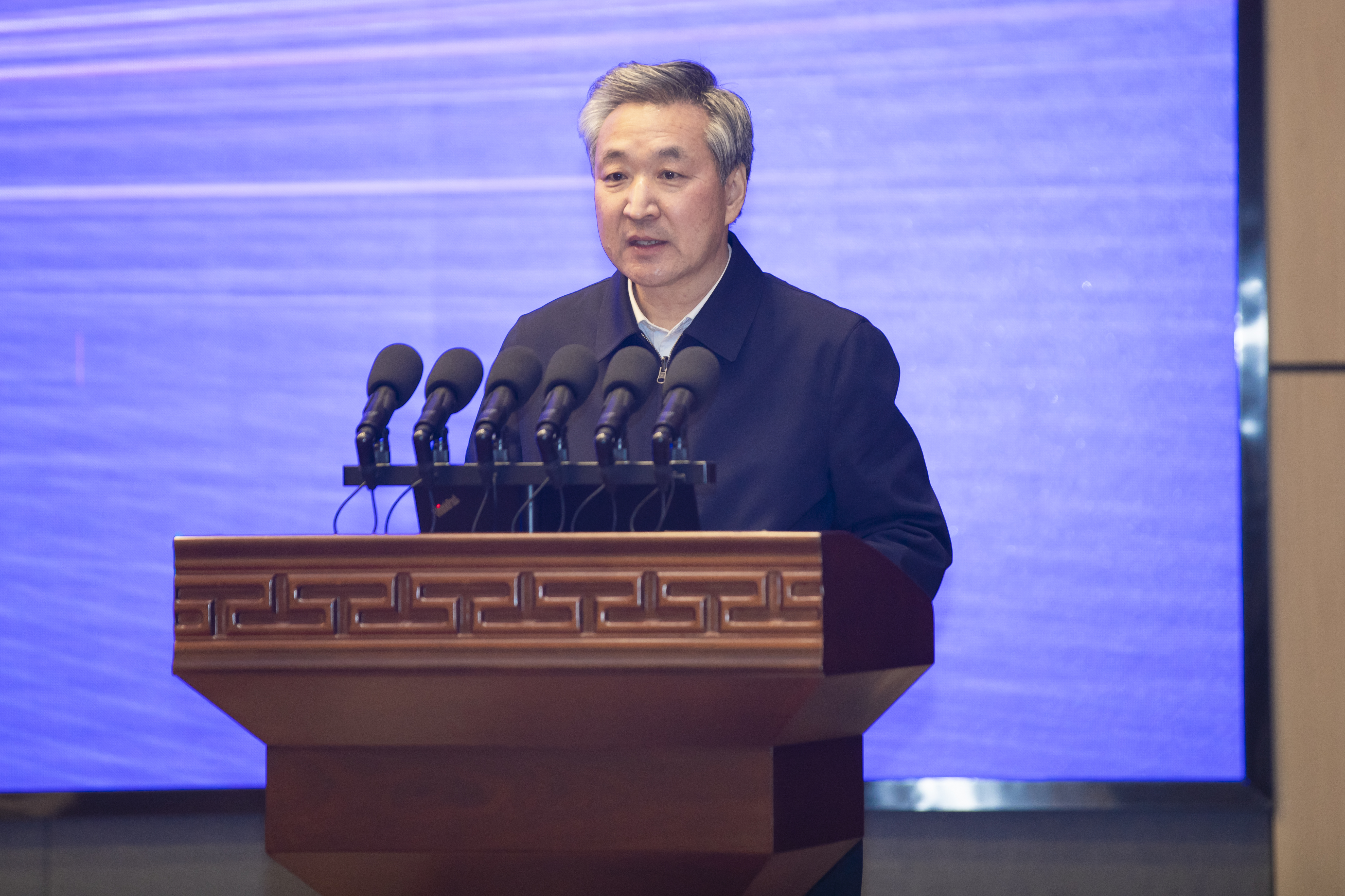 ΰ�¹���(victor1946)�ٷ���վ-Officials Website