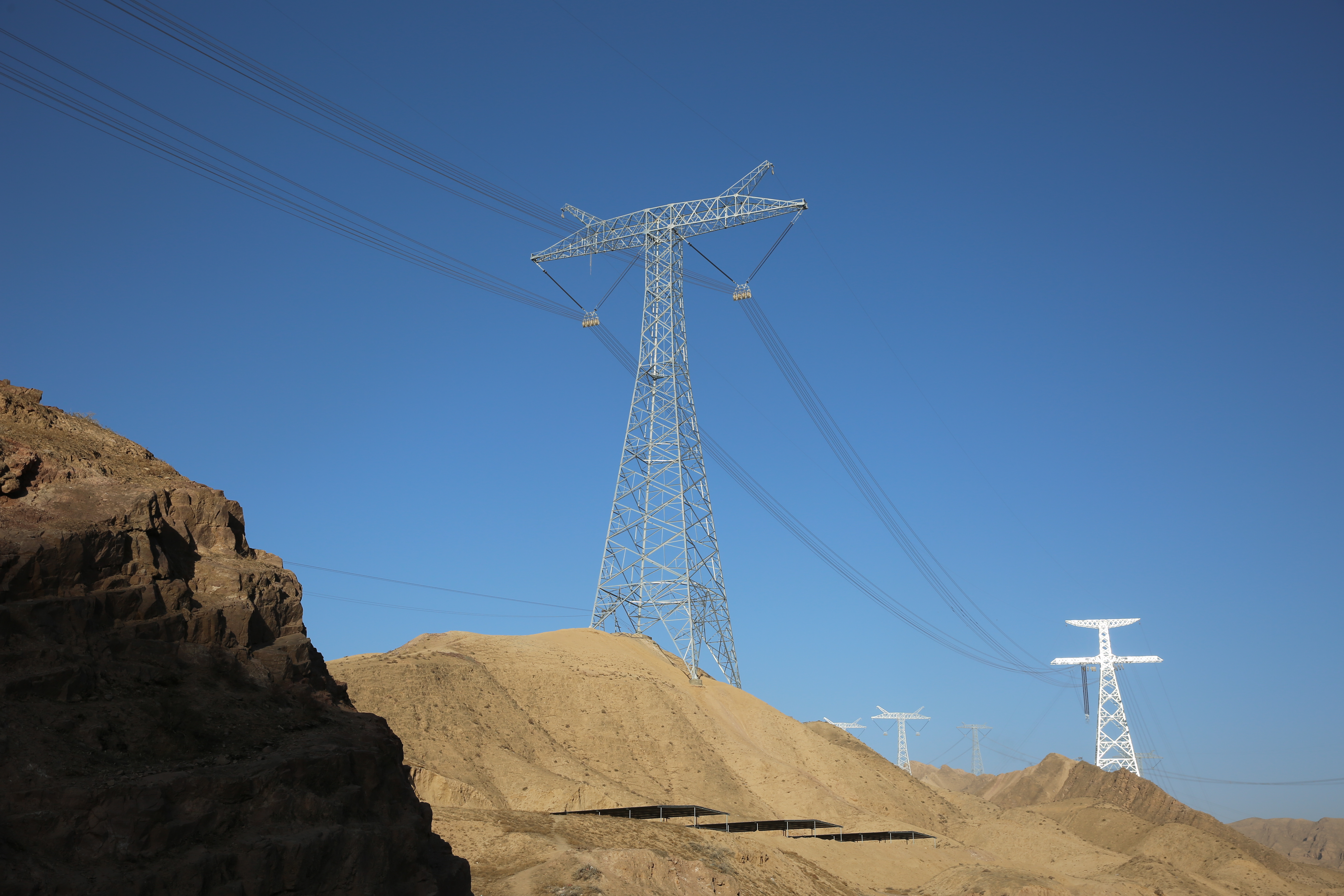 ΰ�¹���(victor1946)�ٷ���վ-Officials Website