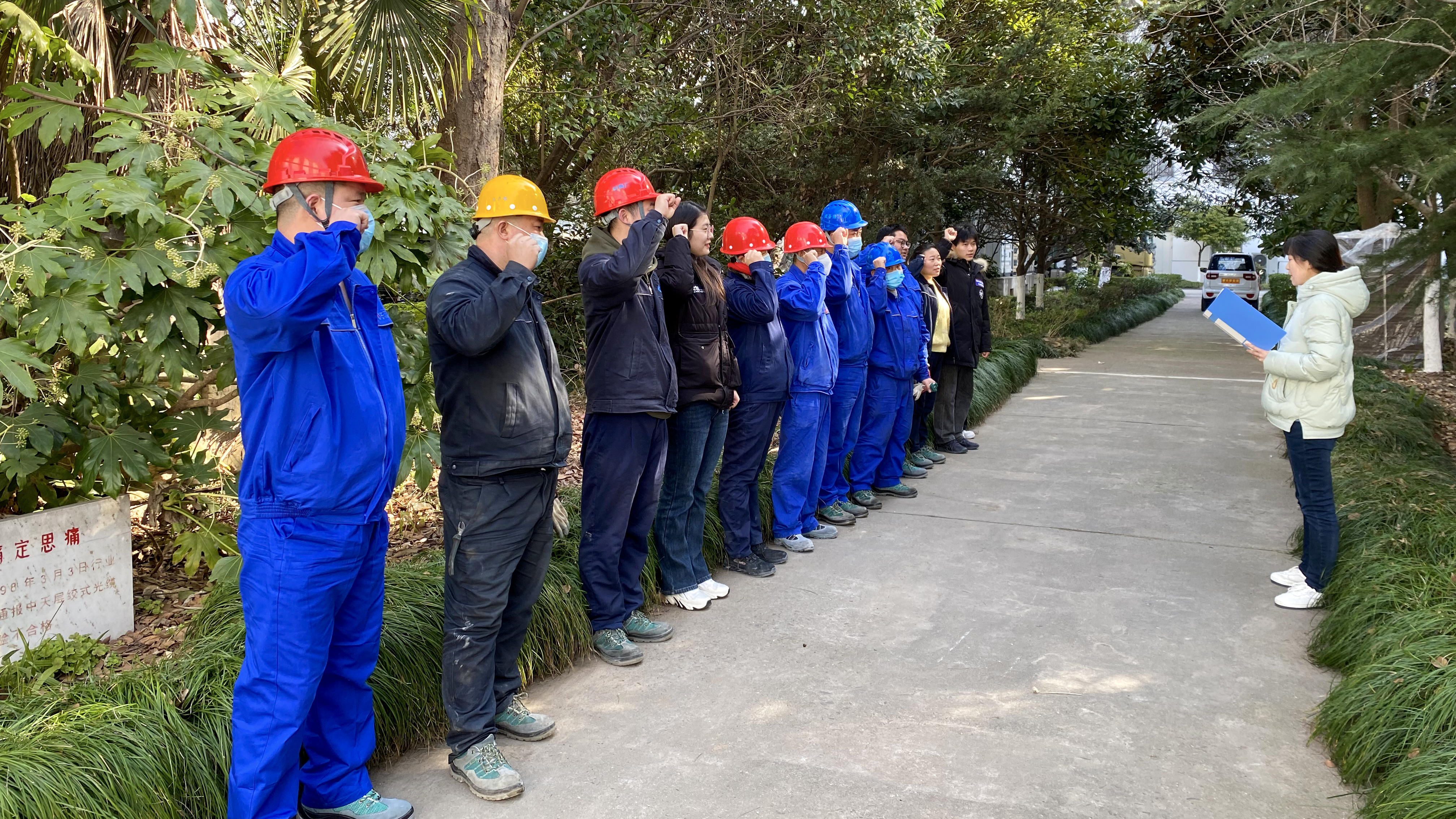 ΰ�¹���(victor1946)�ٷ���վ-Officials Website