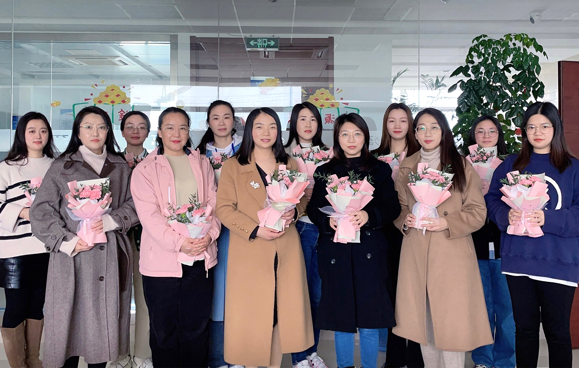 ΰ�¹���(victor1946)�ٷ���վ-Officials Website