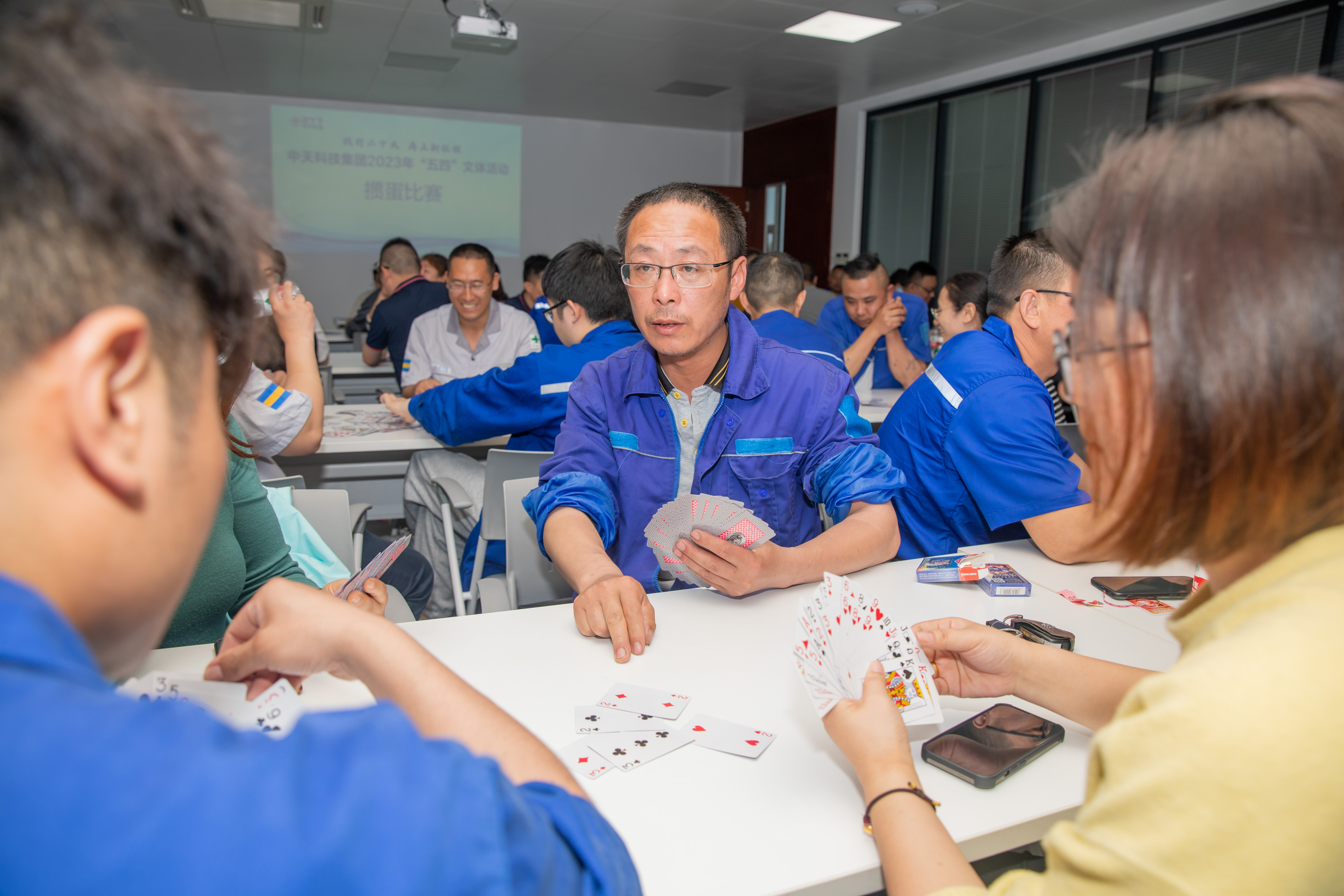 ΰ�¹���(victor1946)�ٷ���վ-Officials Website