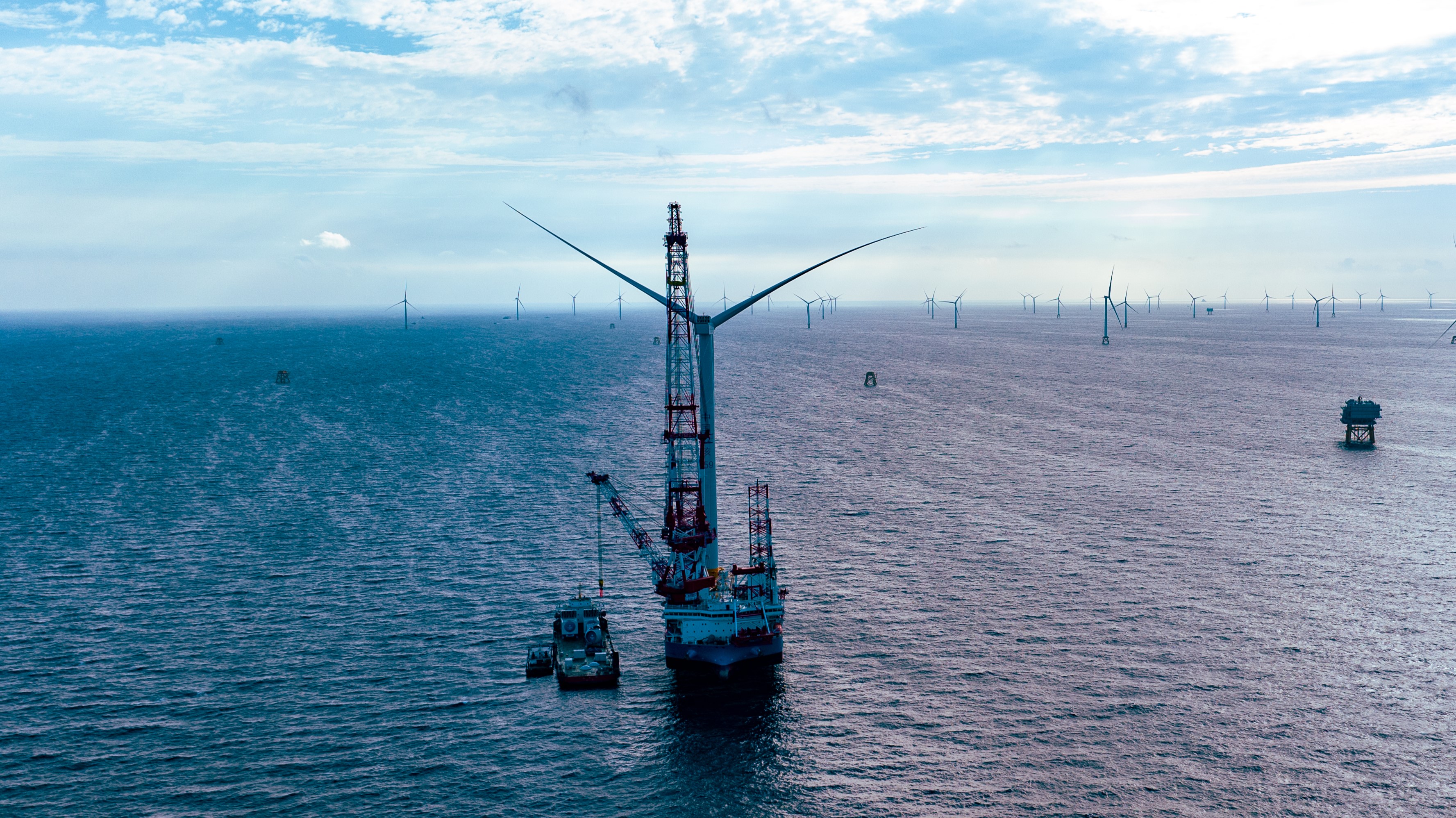 ΰ�¹���(victor1946)�ٷ���վ-Officials Website