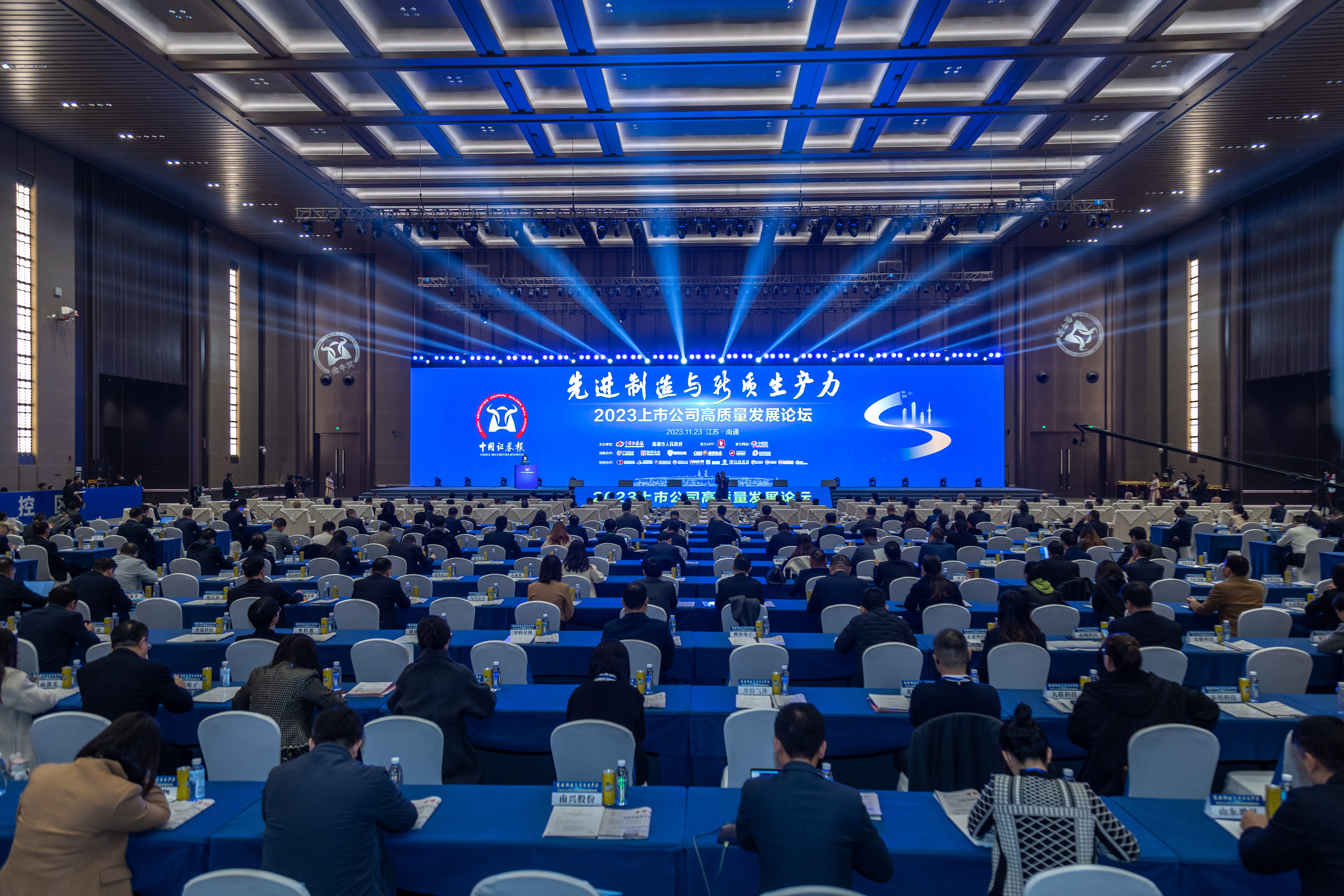 ΰ�¹���(victor1946)�ٷ���վ-Officials Website