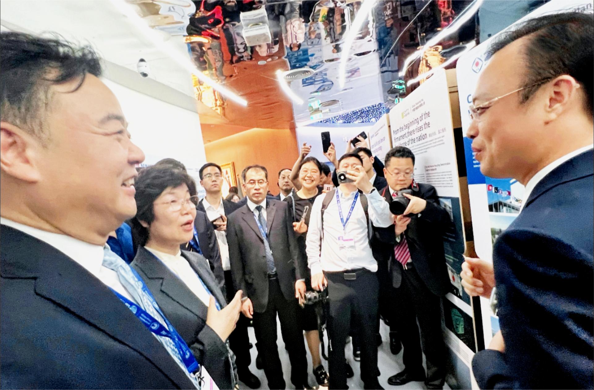 ΰ�¹���(victor1946)�ٷ���վ-Officials Website