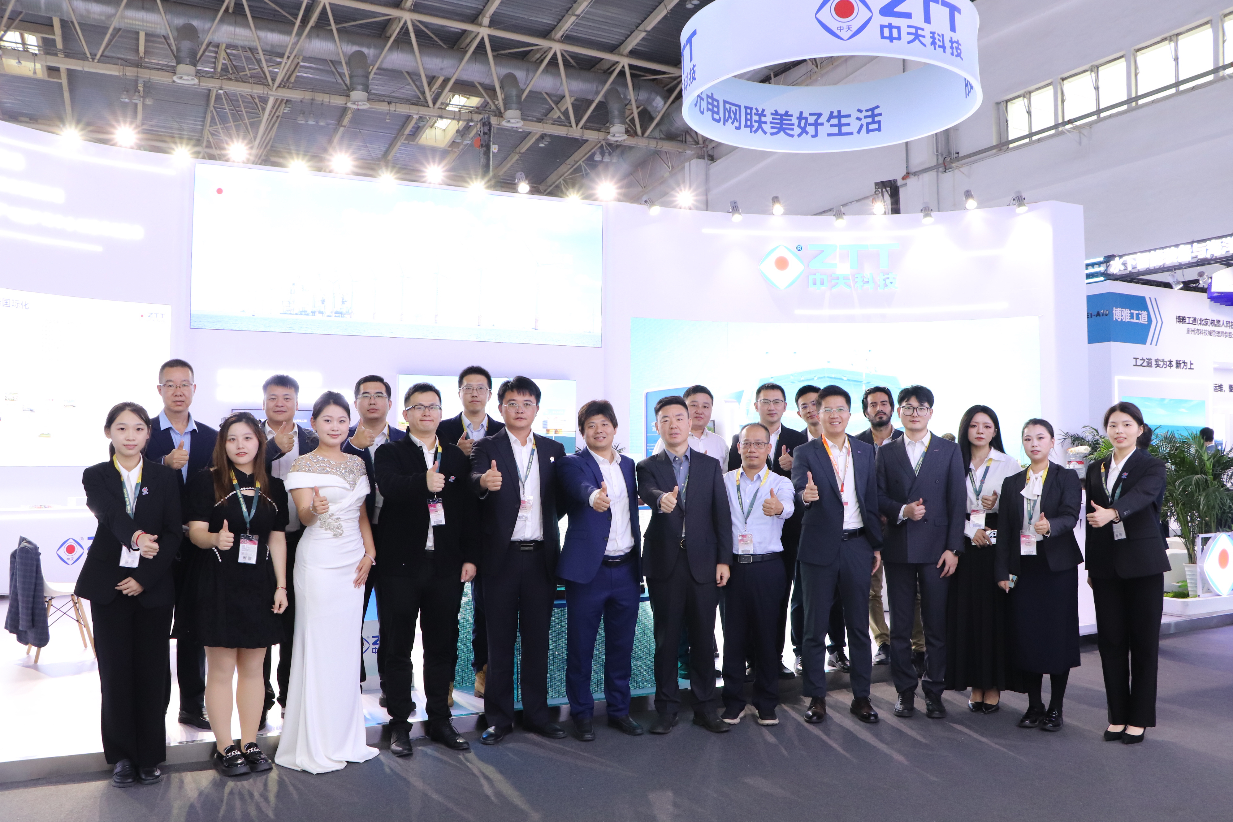 ΰ�¹���(victor1946)�ٷ���վ-Officials Website