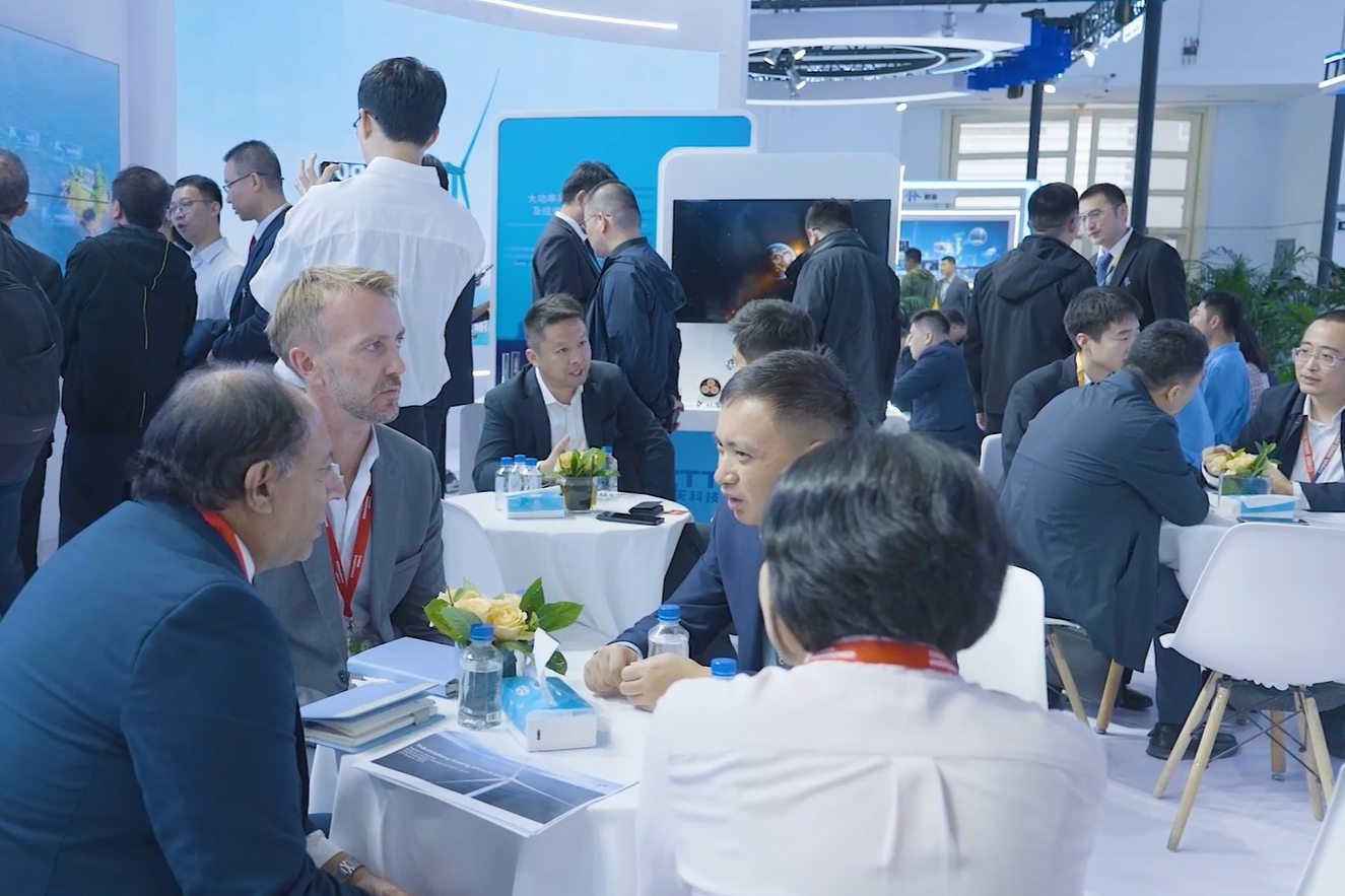 ΰ�¹���(victor1946)�ٷ���վ-Officials Website