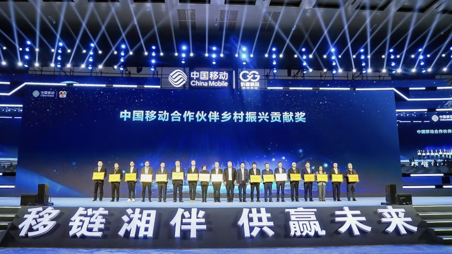 ΰ�¹���(victor1946)�ٷ���վ-Officials Website