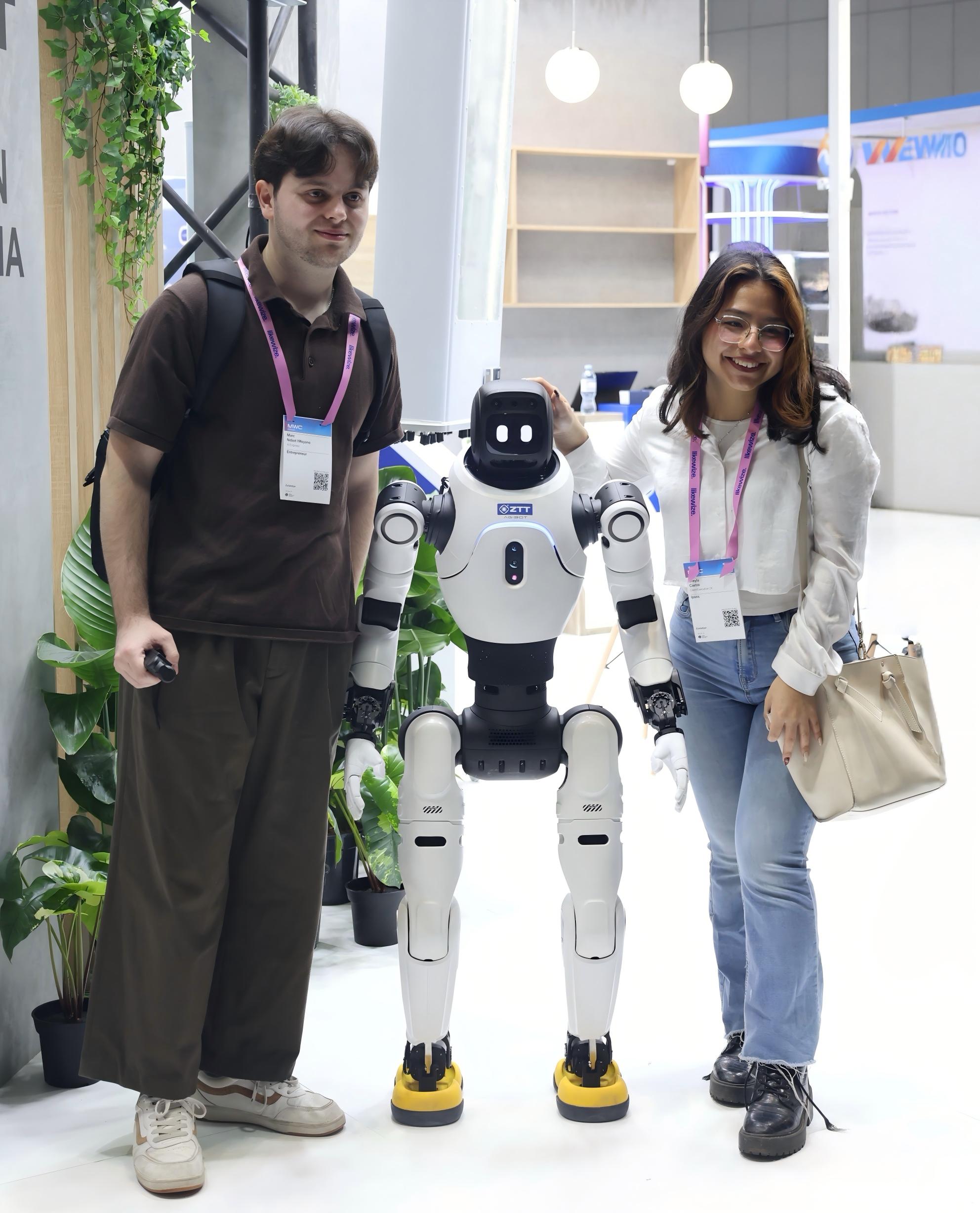 ΰ�¹���(victor1946)�ٷ���վ-Officials Website