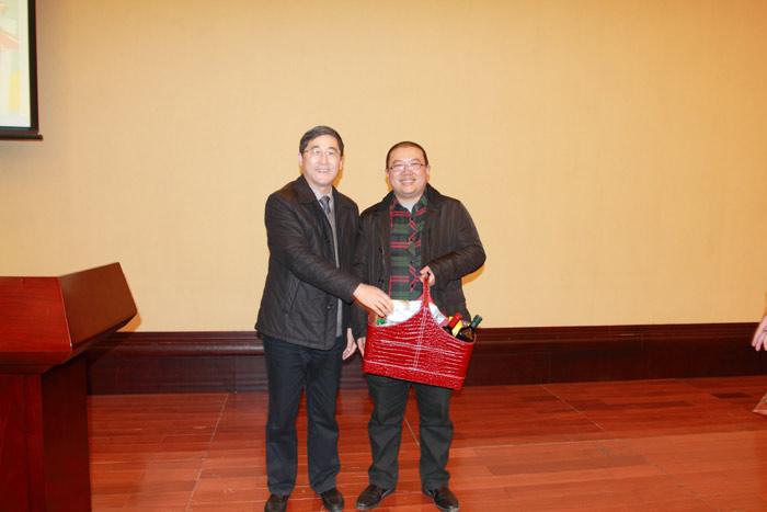 ΰ�¹���(victor1946)�ٷ���վ-Officials Website