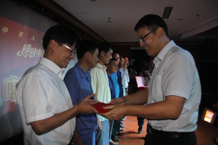 ΰ�¹���(victor1946)�ٷ���վ-Officials Website