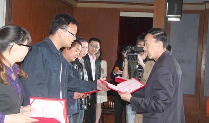 ΰ�¹���(victor1946)�ٷ���վ-Officials Website