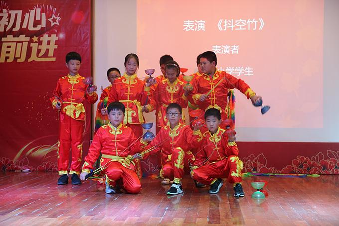 ΰ�¹���(victor1946)�ٷ���վ-Officials Website