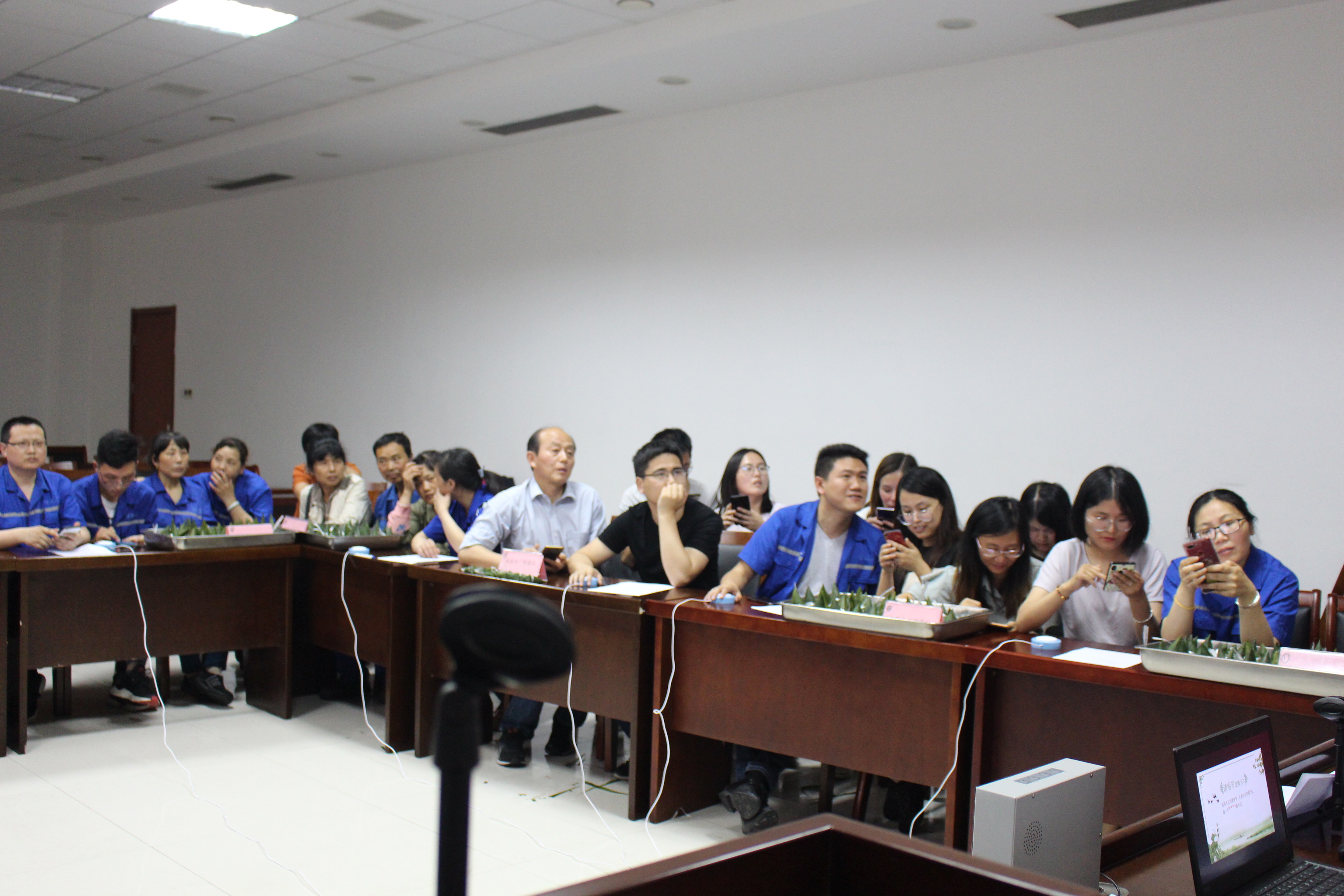 ΰ�¹���(victor1946)�ٷ���վ-Officials Website