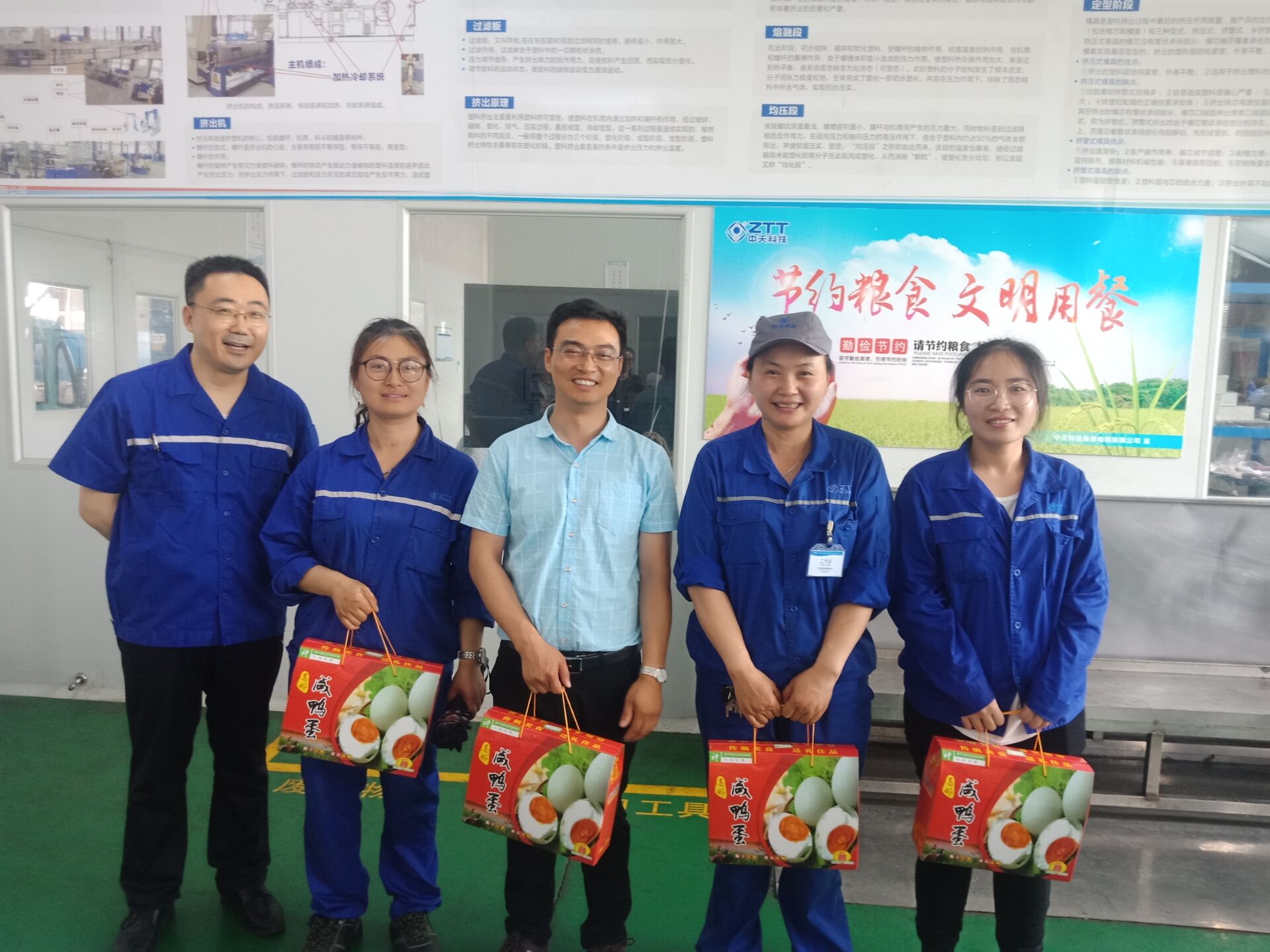 ΰ�¹���(victor1946)�ٷ���վ-Officials Website