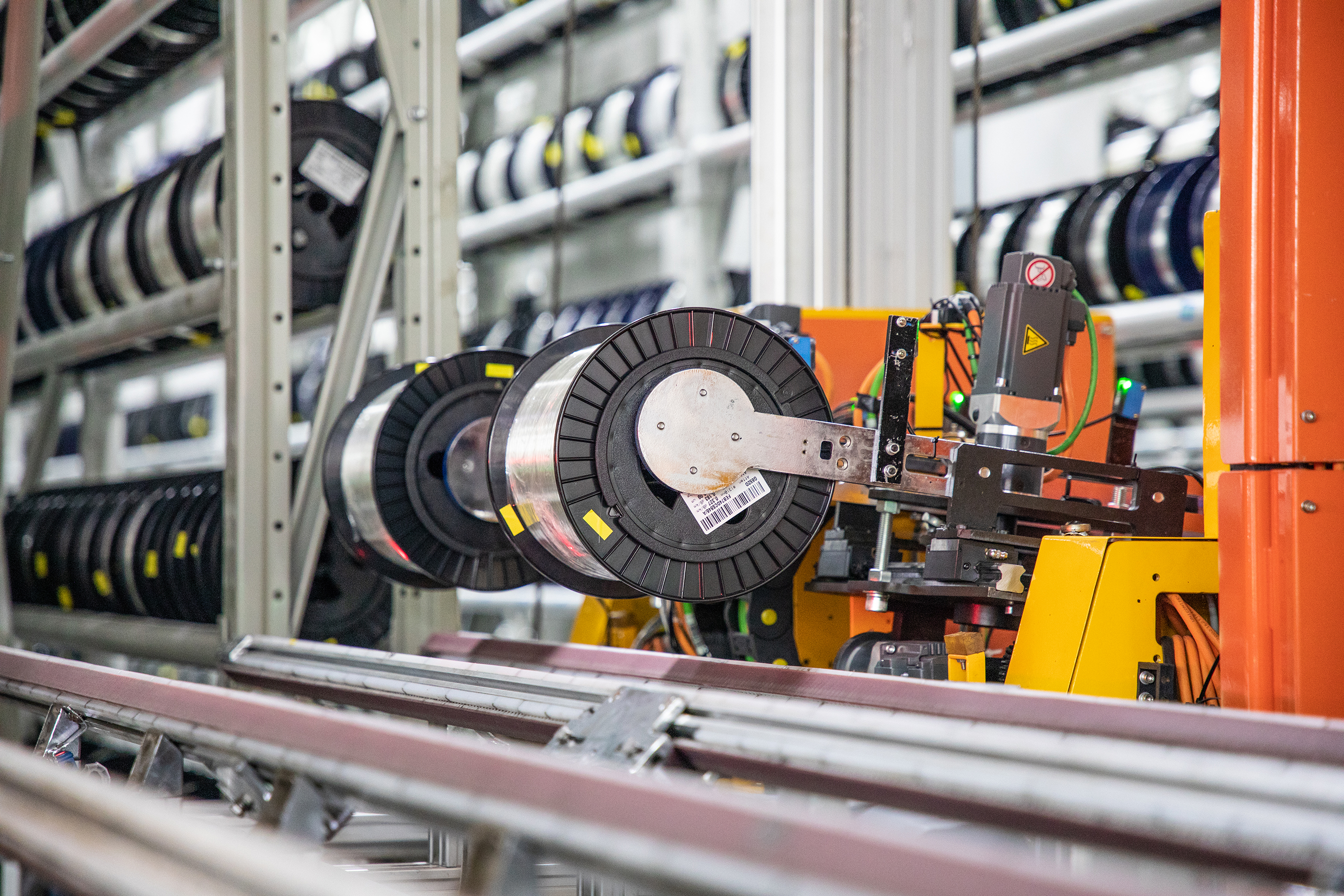 ΰ�¹���(victor1946)�ٷ���վ-Officials Website