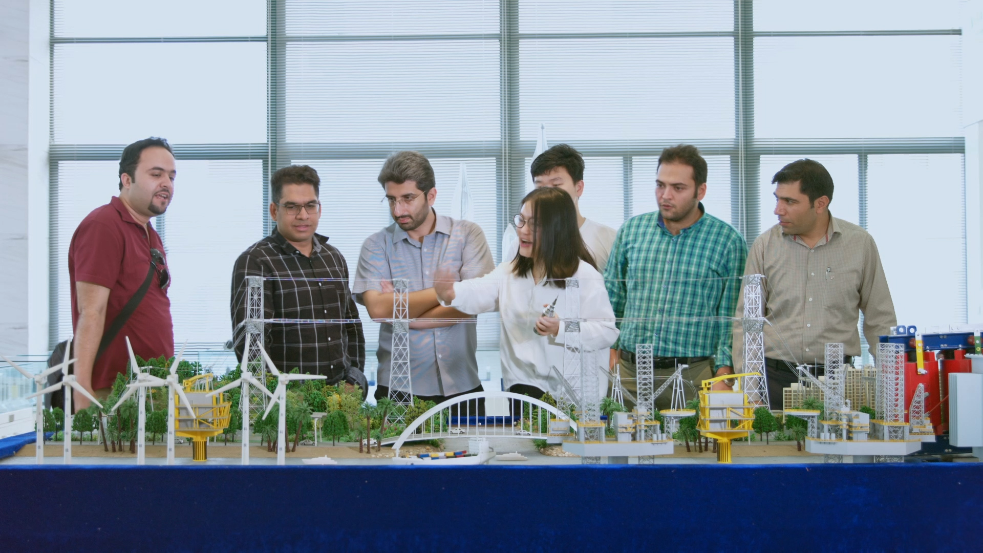 ΰ�¹���(victor1946)�ٷ���վ-Officials Website