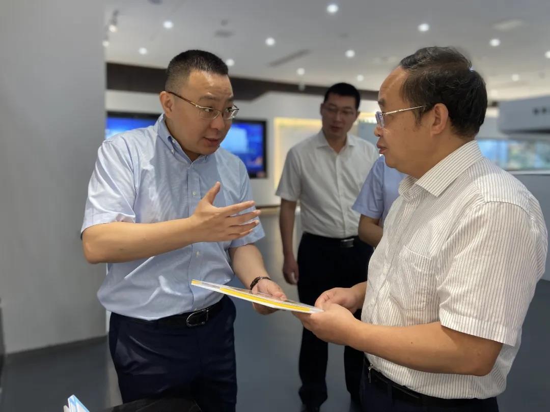 ΰ�¹���(victor1946)�ٷ���վ-Officials Website