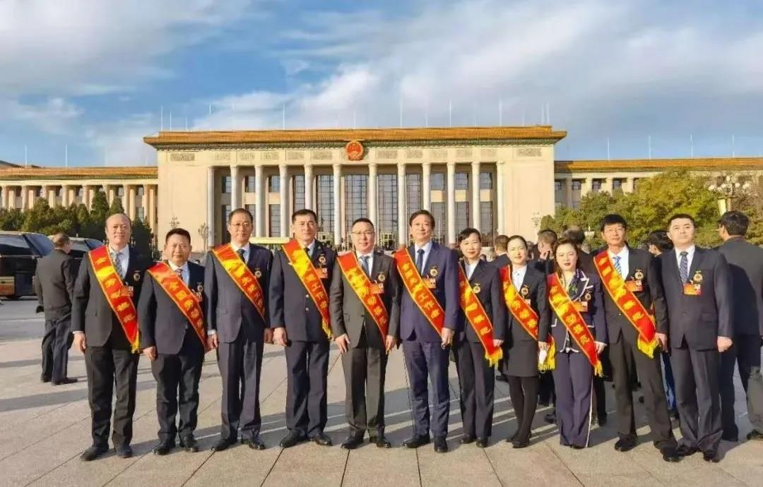 ΰ�¹���(victor1946)�ٷ���վ-Officials Website