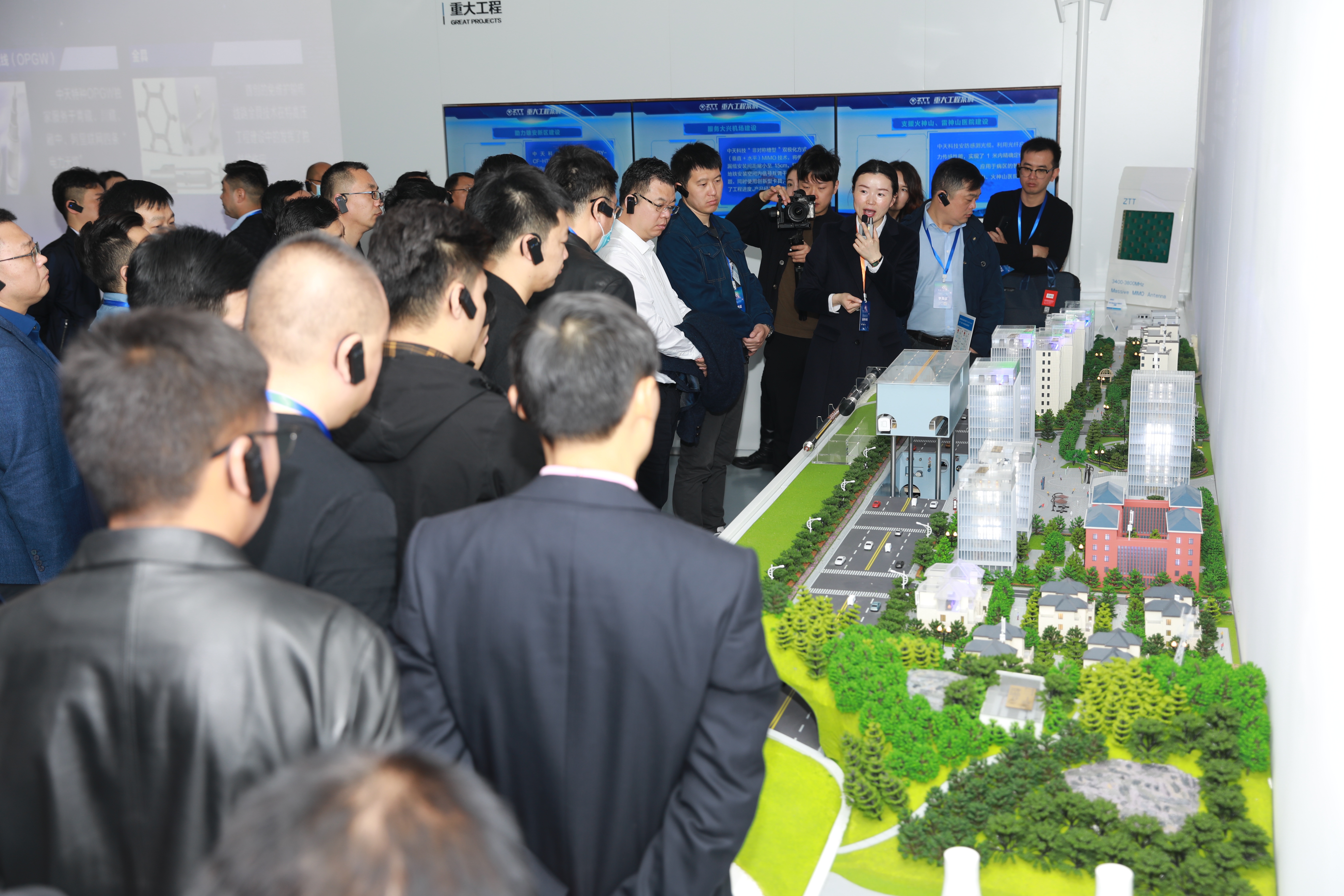 ΰ�¹���(victor1946)�ٷ���վ-Officials Website