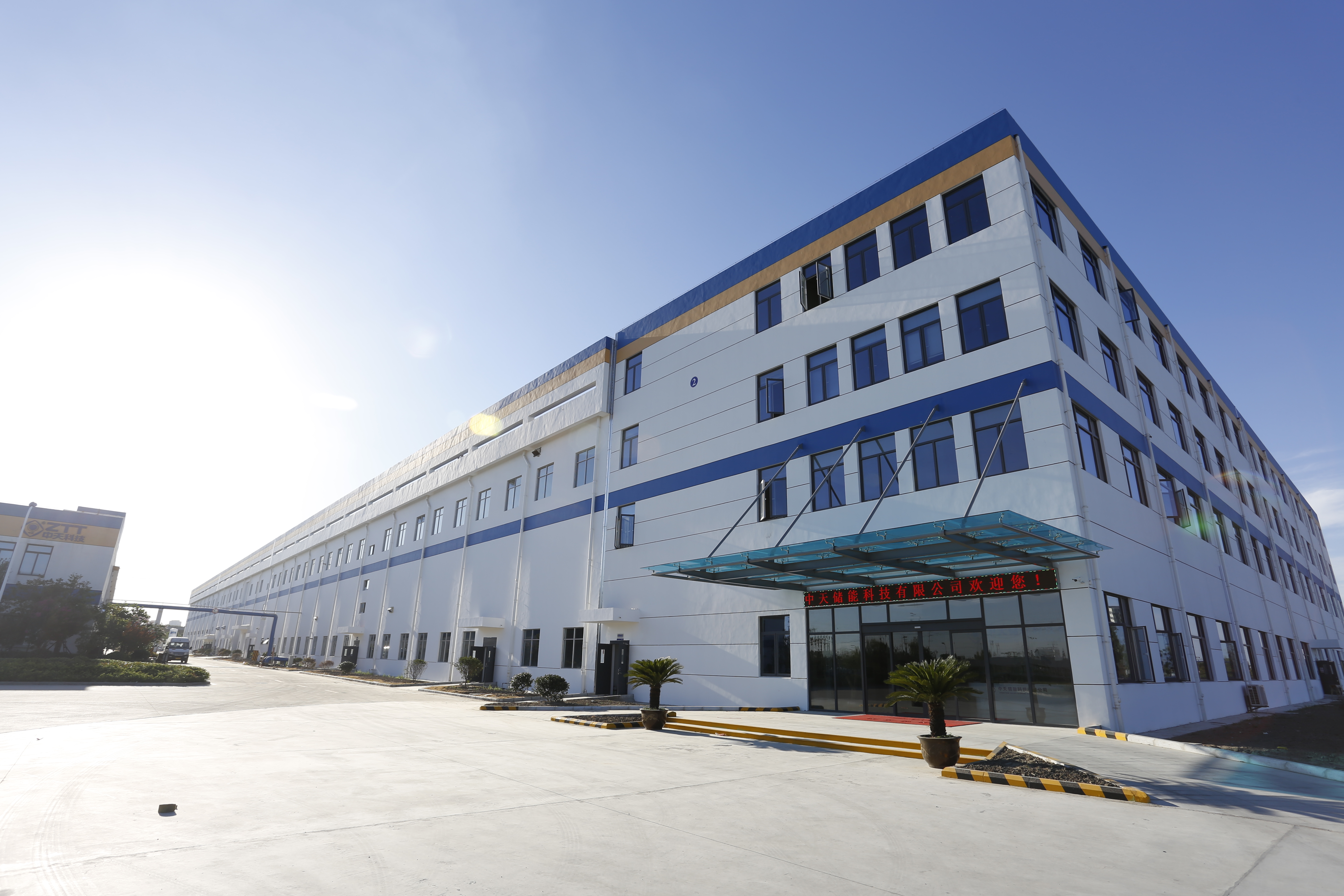 ΰ�¹���(victor1946)�ٷ���վ-Officials Website